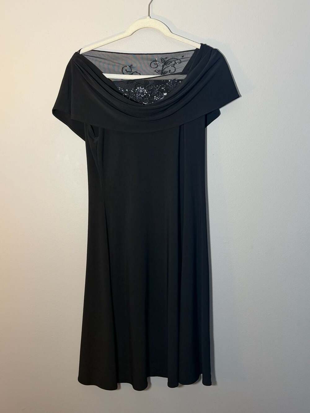 Vintage Y2K 2000s Scarlett Nite Black